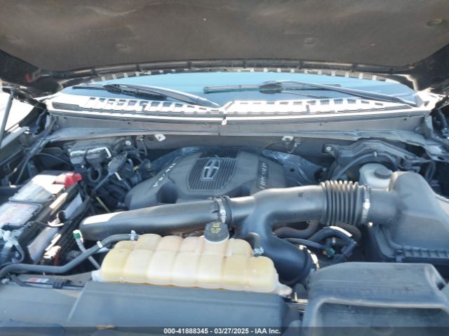 2018 LINCOLN NAVIGATOR 5LMJJ2LT1JEL09587 Photo 9
