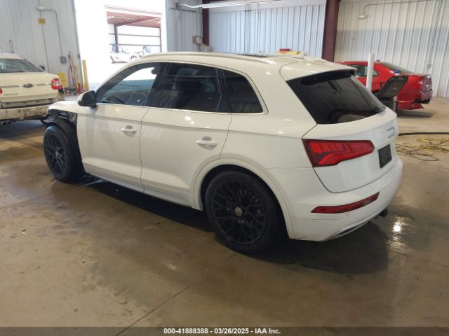 WA1BNAFY4J2198014 Audi Q5 2.0t Premium/2.0t Tech Premium