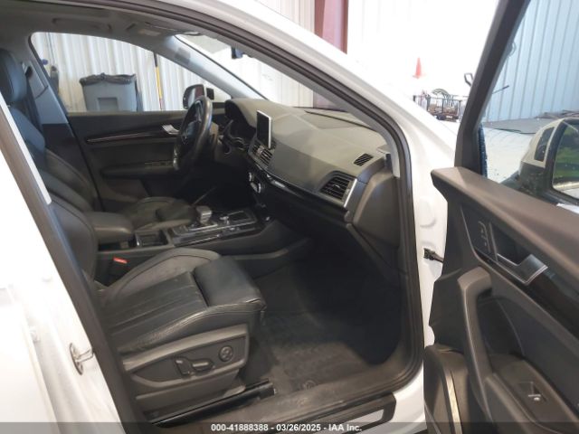 WA1BNAFY4J2198014 Audi Q5 2.0t Premium/2.0t Tech Premium