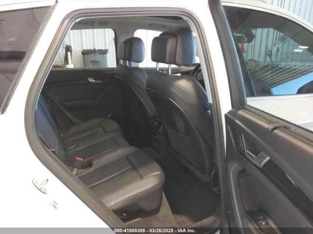 WA1BNAFY4J2198014 Audi Q5 2.0t Premium/2.0t Tech Premium