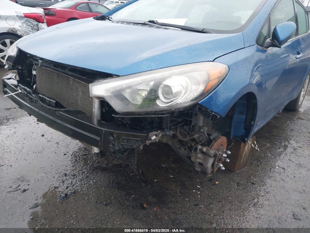 KIA 2014 2014 KNAFX5A82E5163845 Image 13