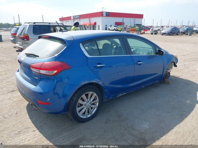 KIA 2014 2014 KNAFX5A82E5163845 Image 4