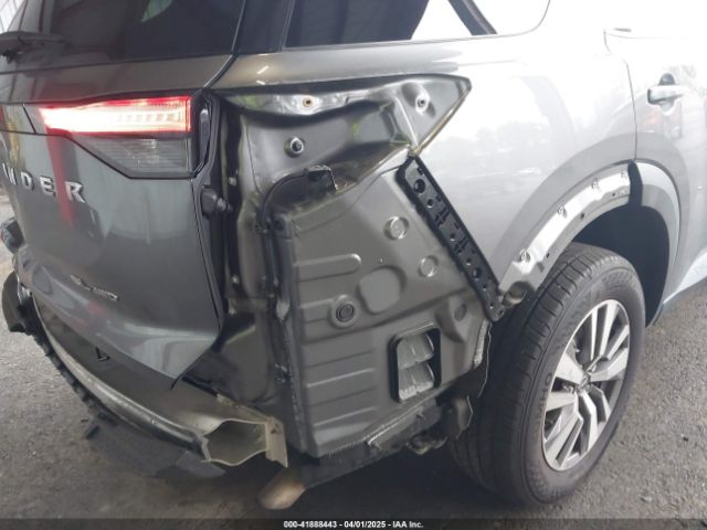 5N1DR3CC0PC240829 Nissan Pathfinder Sl 4wd
