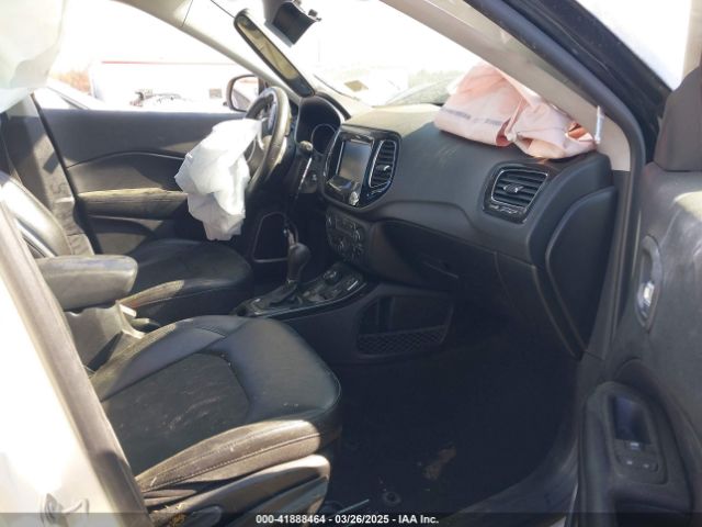 3C4NJDBB2LT223947 Jeep Compass Altitude 4x4
