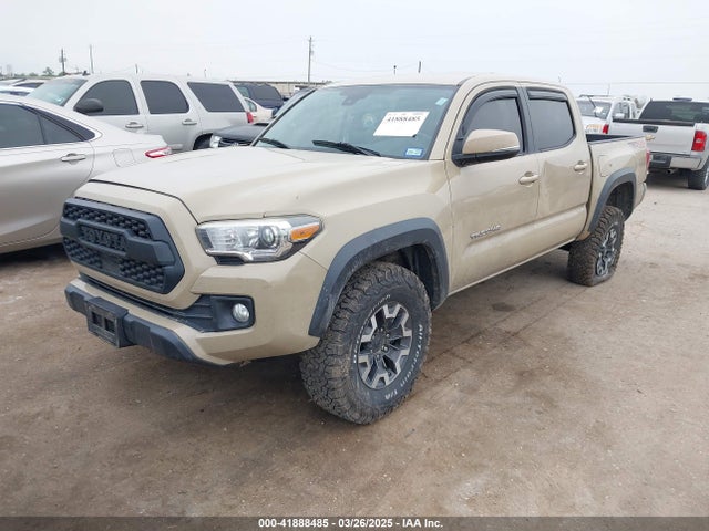 3TMCZ5AN7JM159994 Toyota Tacoma Trd Off Road