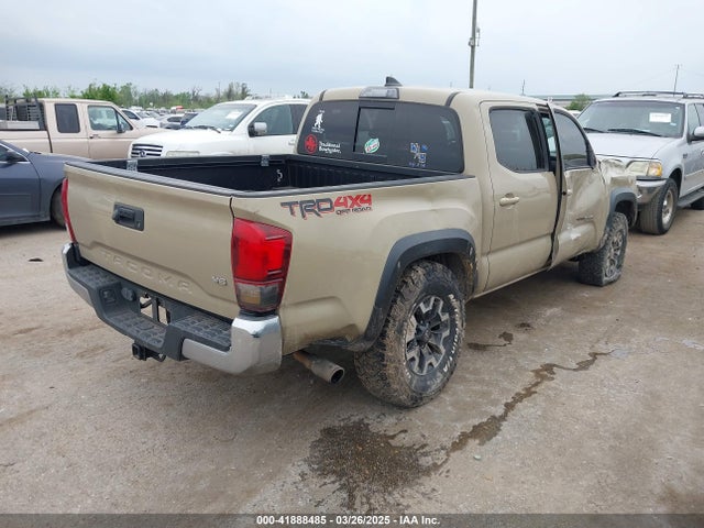 3TMCZ5AN7JM159994 Toyota Tacoma Trd Off Road