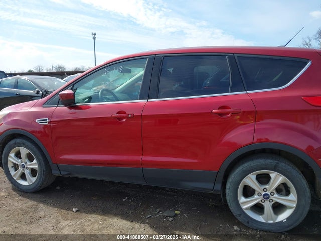 1FMCU9GX8GUB34522 Ford ESCAPE SE