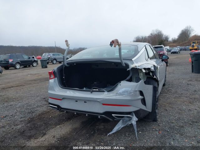 5XXG64J22RG228095 KIA K5 Gt-line