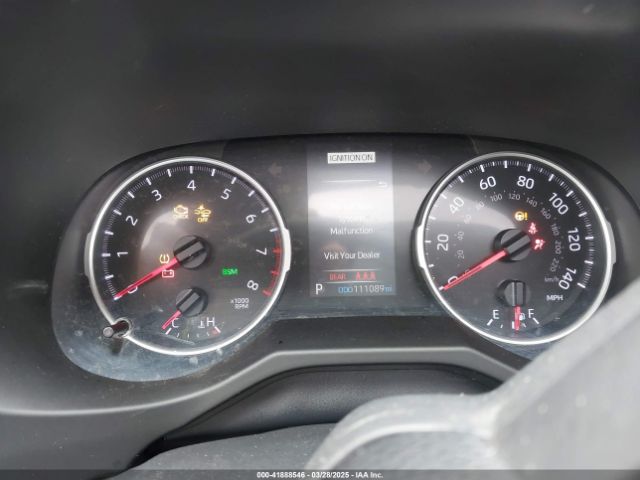 2T3C1RFV8KW039001 Toyota Rav4 Xle Premium