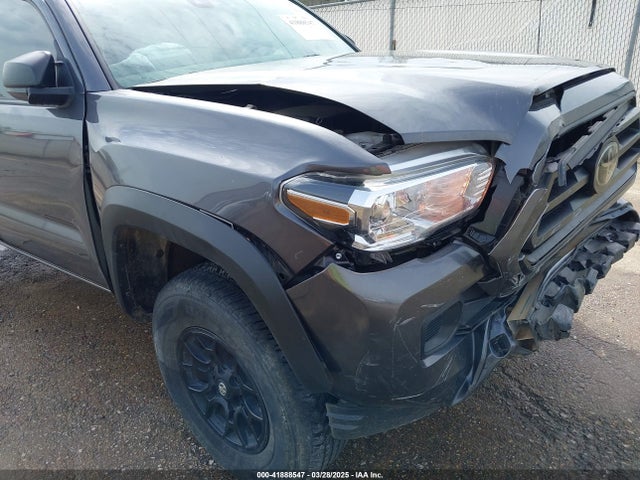 3TYRZ5CN1NT018419 Toyota Tacoma Sr V6