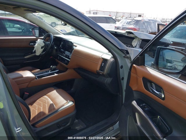 5N1DR3DH7NC216826 Nissan Pathfinder Platinum 2wd