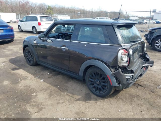 2015 MINI HARDTOP WMWXP7C59F2A34137 Photo 2