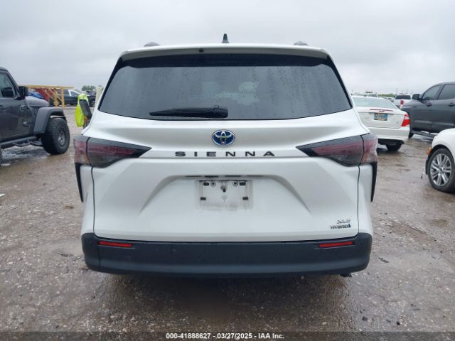 5TDYRKEC9PS155998 Toyota SIENNA XLE
