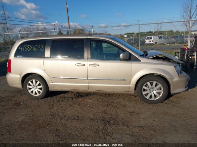 2C4RC1BG8FR537647 Chrysler Town & Country Touring