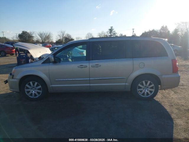 2C4RC1BG8FR537647 Chrysler Town & Country Touring