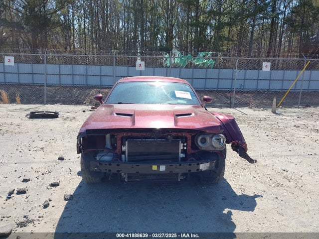 2C3CDZAG1JH142120 Dodge Challenger Sxt
