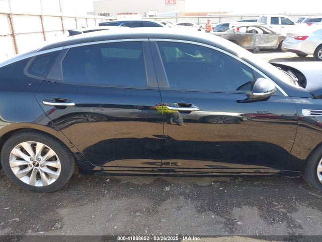 5XXGT4L36JG264505 KIA Optima Lx