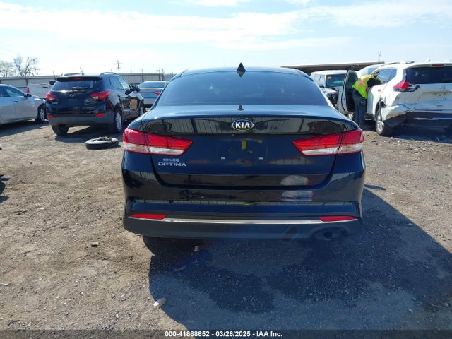 5XXGT4L36JG264505 KIA Optima Lx