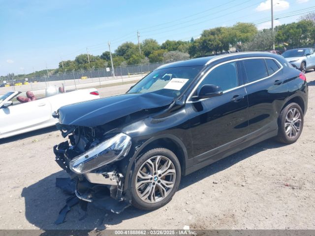 2020 BMW X2 WBXYH9C00L5P33977 Photo 1