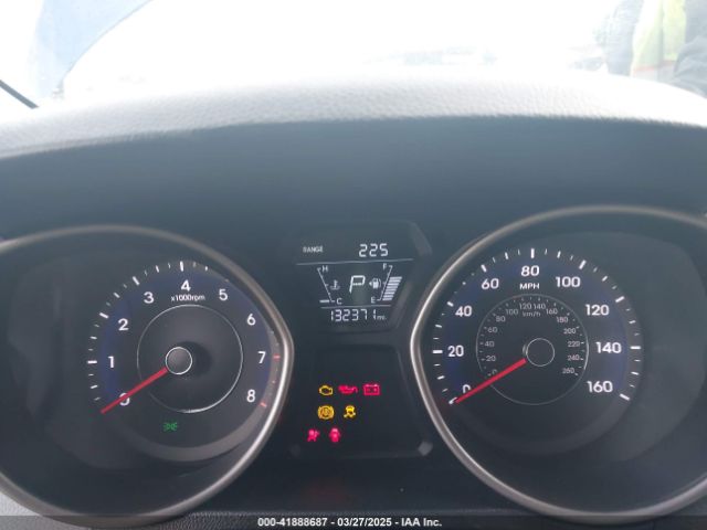 5NPDH4AE0GH787931 Hyundai ELANTRA SE