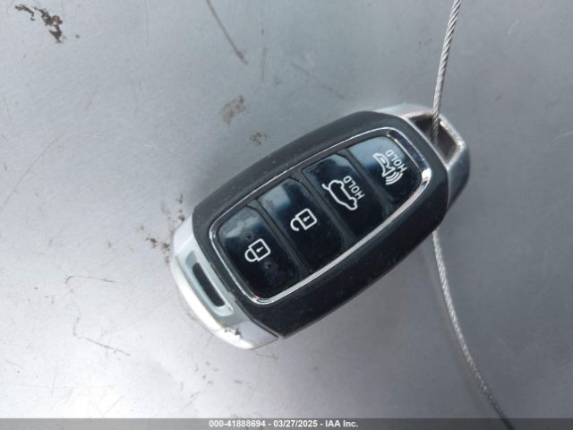 KMHTH6AB3KU005905 Hyundai Veloster Turbo