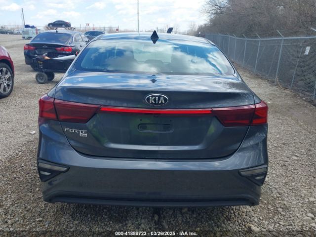 3KPF24AD6ME310406 KIA FORTE FE