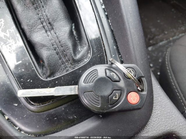 1FADP3F28HL252411 Ford FOCUS SE