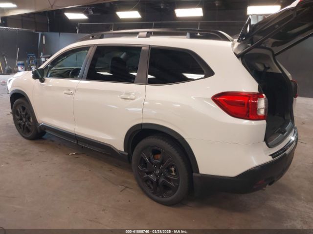 4S4WMAKD5P3418952 Subaru Ascent Onyx Edition Limited 7-passenger