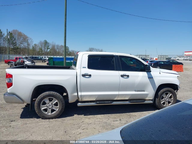 5TFEY5F12EX168183 Toyota Tundra Sr5 5.7l V8