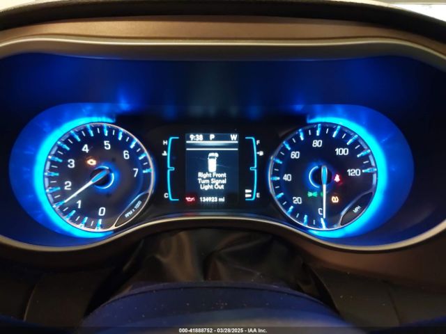 2C4RC1DGXHR502480 Chrysler Pacifica Touring