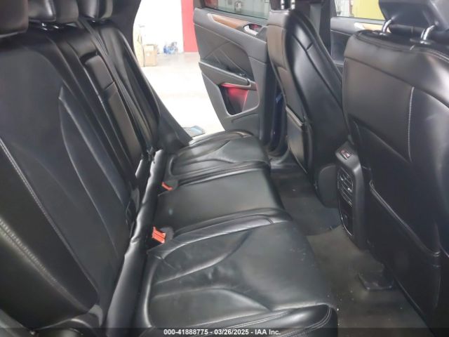 5LMTJ2AH0FUJ28744 Lincoln MKC