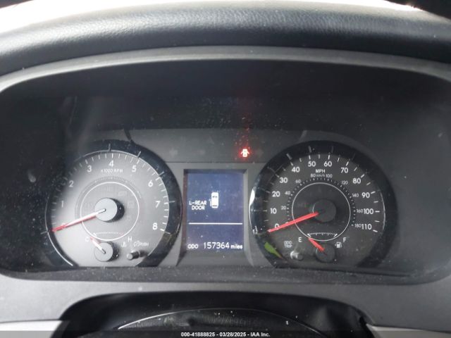 5TDKK3DC8FS585957 Toyota Sienna Le 8 Passenger
