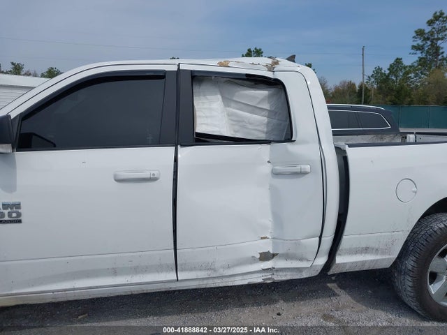 1C6RR6TT1KS608582 RAM 1500 Classic Big Horn  4x2 6'4 Box