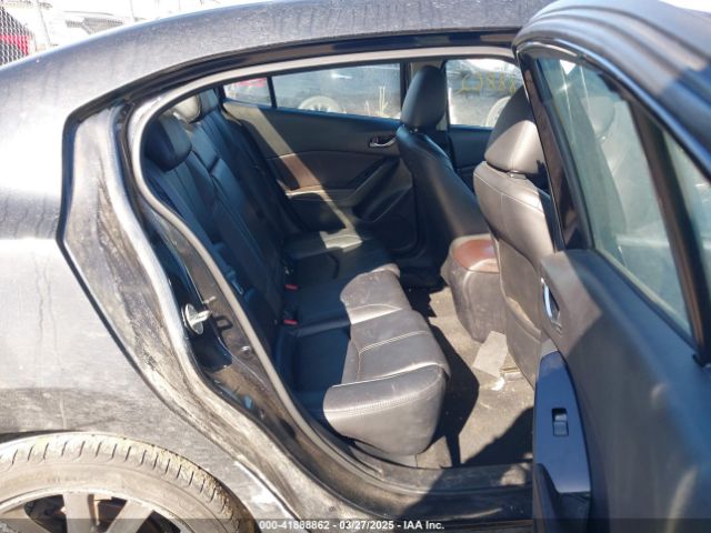 3MZBN1V39JM248441 Mazda Mazda3 Touring