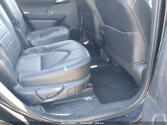5TDGZRAH5MS523207 Toyota Highlander Xle