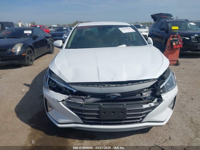 5NPD84LF8KH408575 Hyundai ELANTRA SEL