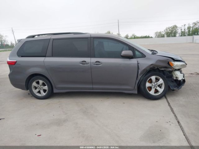 5TDKZ3DC8JS948150 Toyota Sienna Le 8 Passenger