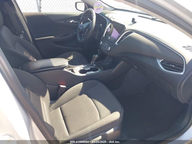 1G1ZB5ST8KF204382 Chevrolet Malibu 1ls