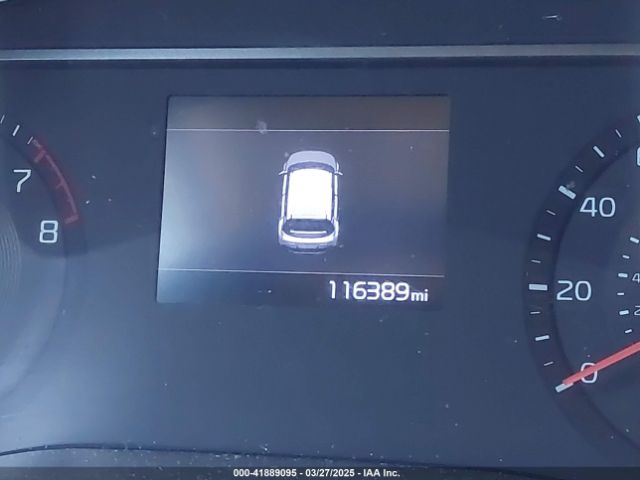 KNDJ23AU8L7003306 KIA Soul X-line