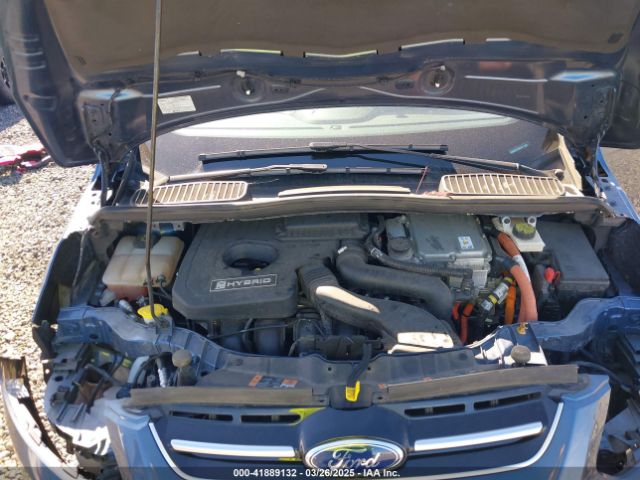 1FADP5AU1JL105146 Ford C-max Hybrid Se