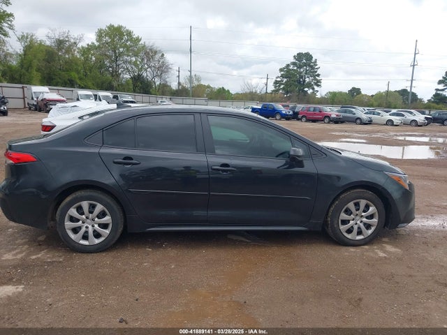 Toyota COROLLA LE 2022 5YFEPMAE1NP274839 Image 13