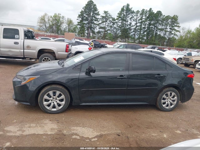 Toyota COROLLA LE 2022 5YFEPMAE1NP274839 Image 14