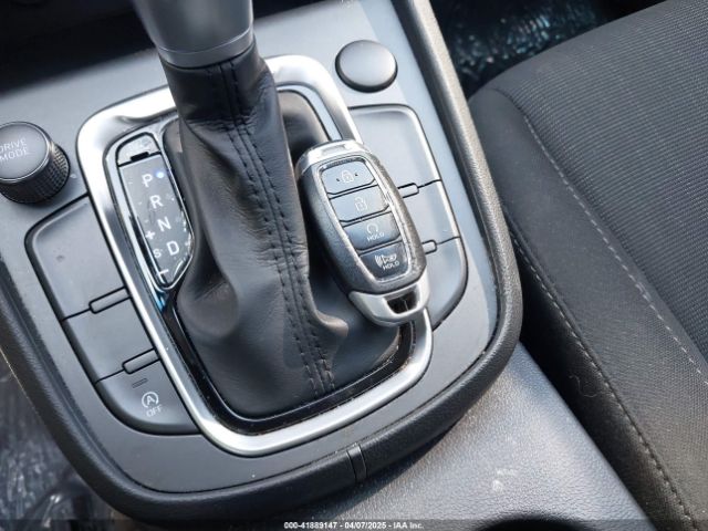 KM8K62AB6NU766779 Hyundai Kona Sel