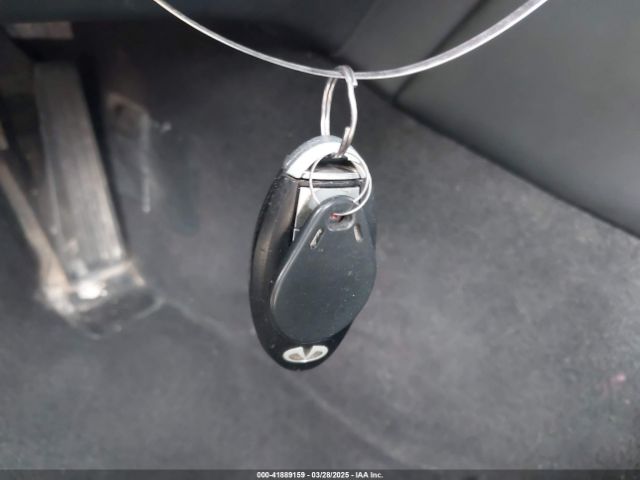 JN1BY1AR0GM270212 Infiniti Q70 3.7x
