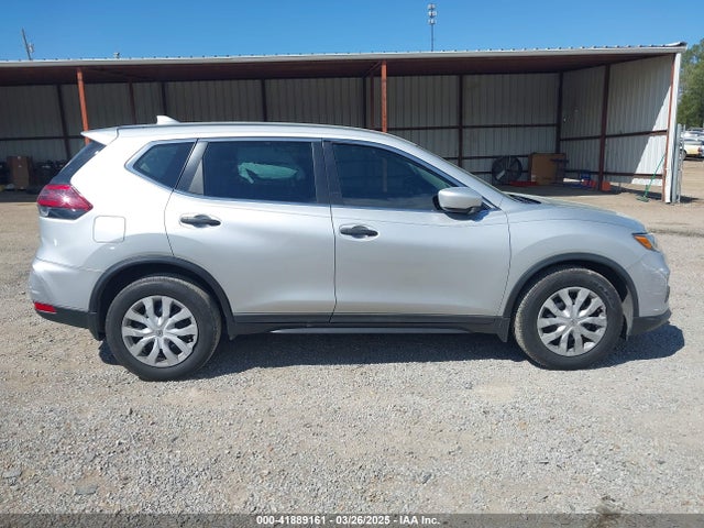 Nissan ROGUE S 2019 5N1AT2MT7KC766168 Image 14