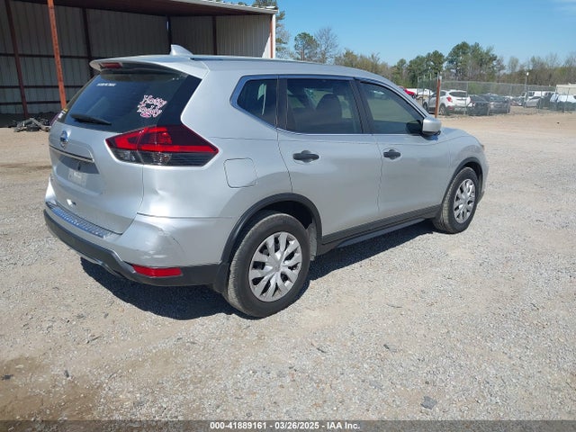 Nissan ROGUE S 2019 5N1AT2MT7KC766168 Image 4