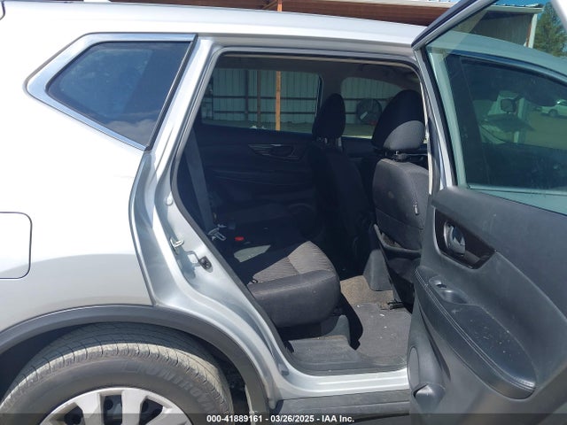 Nissan ROGUE S 2019 5N1AT2MT7KC766168 Image 8