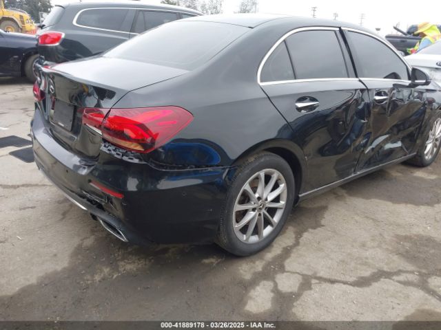 2019 MERCEDES-BENZ A 220 WDD3G4EB3KW027435 Photo 5