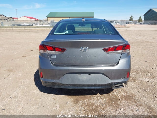 5NPE24AF6KH743102 Hyundai SONATA SE