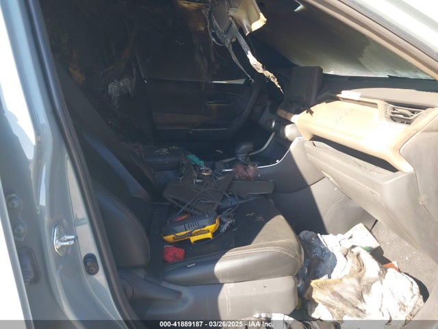 2T3RWRFV0LW083295 Toyota Rav4 Hybrid Xle